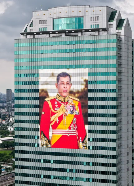 ป้ายบิลบอร์ดติดอาคารสูง Planet Sign